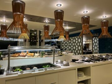 Qatar Airways Premium Lounge Bangkok Buffet 2