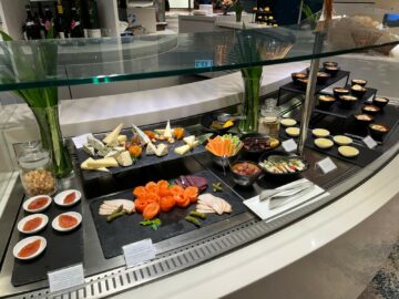 Qatar Airways Premium Lounge Bangkok Buffet 4