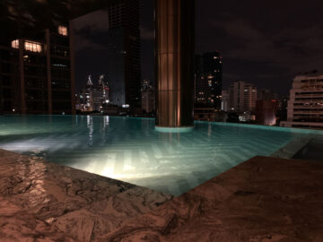 Sindhorn Kempinski Pool 5