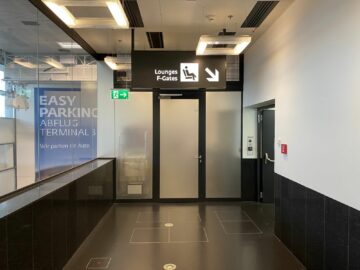Austrian Airlines Senator Lounge F Gates Eingang Lounge