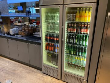 Austrian Airlines Senator Lounge F Gates Getraenke