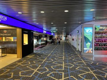 Malaysia Airlines Domestic Golden Lounge Kuala Lumpur Weg Zur Lounge2