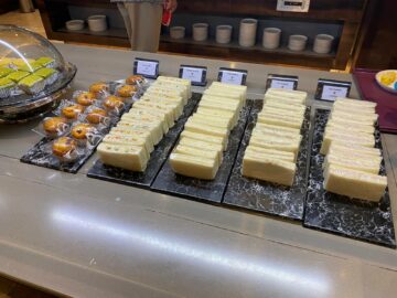 Thai Airways Royal Orchid Prestige Lounge Bangkok Sandwiches