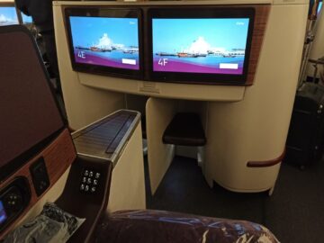 Qatar Airways Business Class Airbus A330 300 Bildschirme