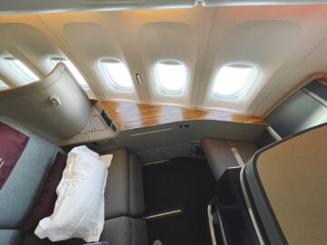 Qatar Airways First Class 777 300 Sitz 2