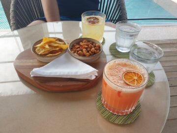 Hilton Maldives Amingiri Sip Tea Lounge Snacks 2