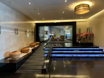 Malaysia Airlines Platinum Lounge Kuala Lumpur Eingangsbereich Hauptlounge