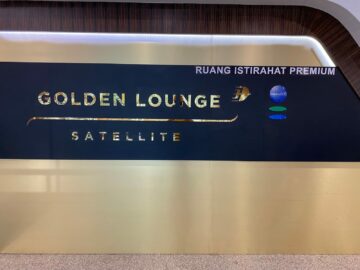 Malaysia Airlines Platinum Lounge Kuala Lumpur Logo