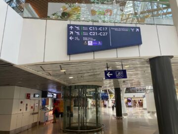 Malaysia Airlines Platinum Lounge Kuala Lumpur Wegweiser