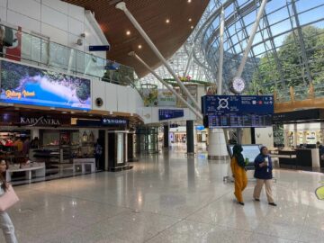 Malaysia Airlines Platinum Lounge Kuala Lumpur Wegweiser1