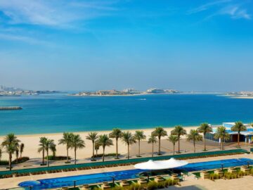 Marriott Resort Palm Jumeirah Dubai Strand Copyright