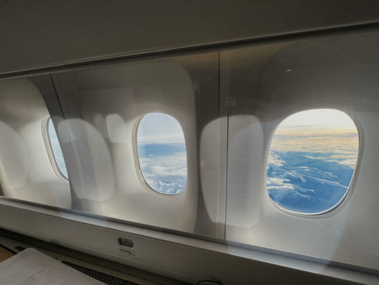 Swiss First Class Boeing 777 300er Aussicht Fenster 1