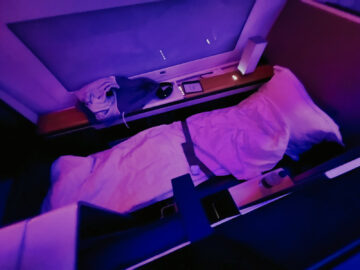 Swiss First Class Boeing 777 300er Bett 1