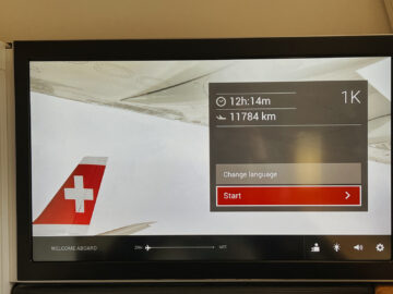 Swiss First Class Boeing 777 300er Monitor 2