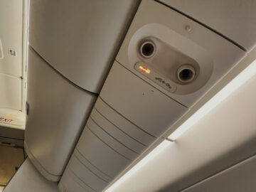 Swiss First Class Boeing 777 300er Overhead Licht 1