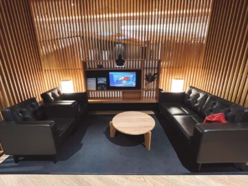 Swiss First Class Lounge Zuerich A Sitzecke 2