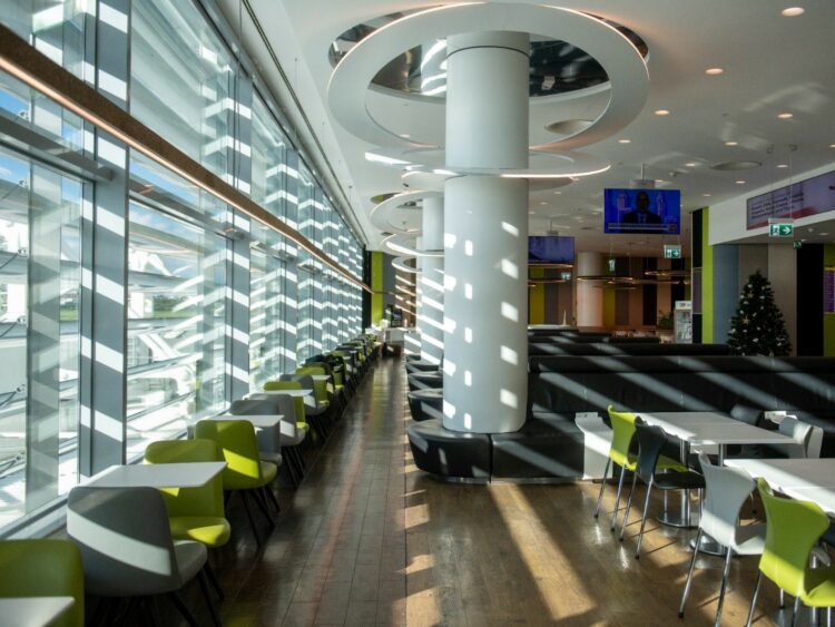 Tap Premium Lounge Lissabon Hauptraum