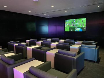 Air New Zealand Auckland International Lounge Kinosaal