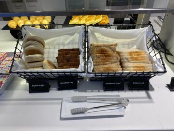 Air New Zealand Queenstown Regional Lounge Brot