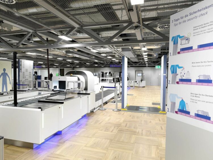 Flughafen Frankfurt Sicherheitskontrolle Scanner Vanderlande Copyright