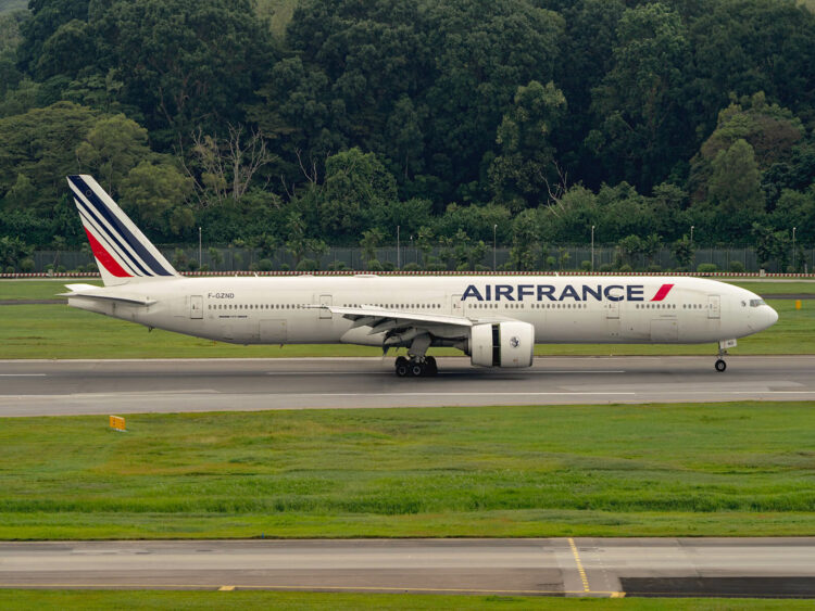 Flugzeug Air France Boeing 777 300 Singapur