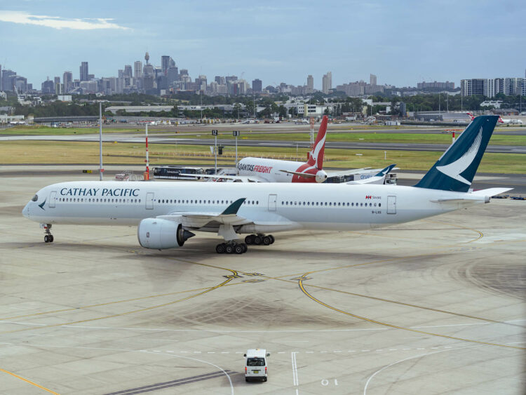 Flugzeug Cathay Pacific Airbus A350 1000 Sydney
