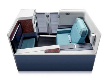 Korean Air First Class Kosmo Suite B777 300er Copyright
