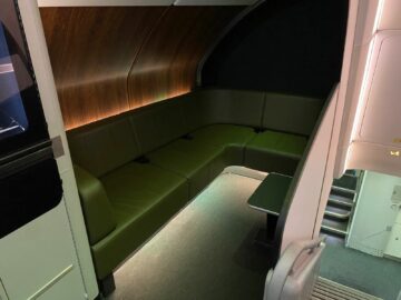 Qantas Airways Business Class Airbus A380 800 Lounge Sofa