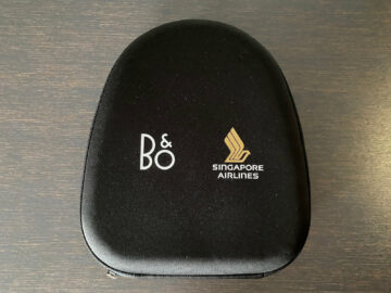 Singapore Airlines First Class Suites Airbus A380 800 Kopfhoerer