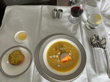 Singapore Airlines First Class Suites Airbus A380 800 Lobster Suppe