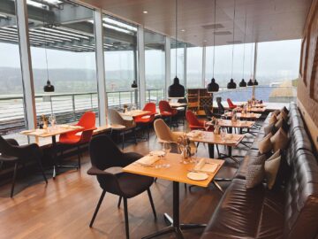 Swiss First Class Lounge Zuerich E Restaurant 5