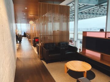 Swiss First Class Lounge Zuerich E Sitzecke 2