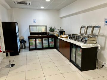 Ahs Business Class Lounge Cotonou Buffet 0