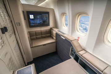 Kuwait Airways Boeing 777 First Class Suite Copyright