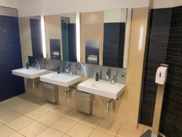 Lufthansa Senator Lounge Duesseldorf Drucker Waschraum