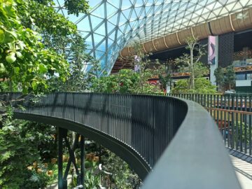Flughafen Doha The Orchard 8