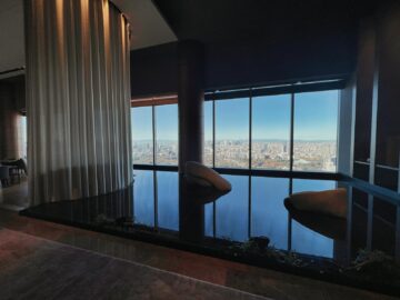 Four Seasons Hotel Tokyo At Otemachi Lobby 2