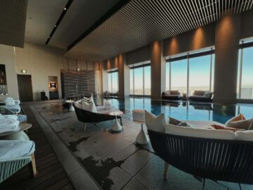 Four Seasons Hotel Tokyo At Otemachi Pool 4