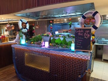Intercontinental Doha Beach Coral Restaurant Dinner Oceans Treasures Catch Of The Day