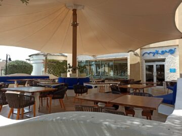 Intercontinental Doha Beach Mykonos Restaurant
