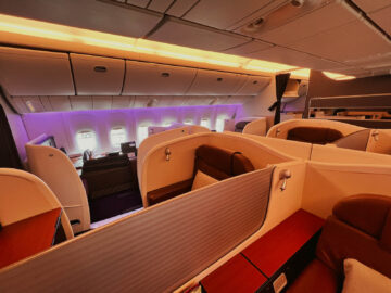 Japan Airlines First Class Boeing 777 300er Kabine 5