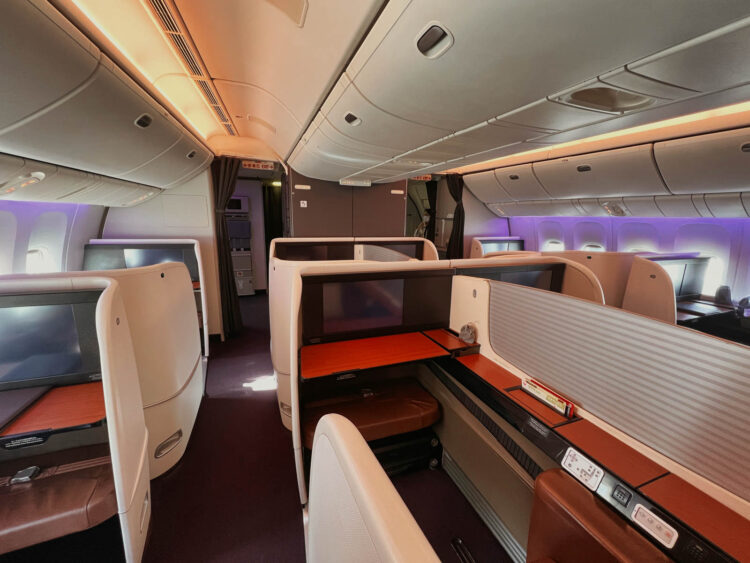 Japan Airlines First Class Boeing 777 300er Kabine 6