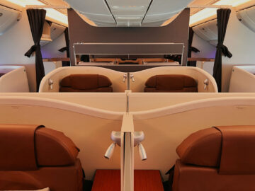 Japan Airlines First Class Boeing 777 300er Sitze Mitte 2