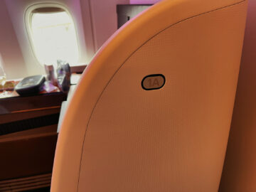 Japan Airlines First Class Boeing 777 300er Sitznummer 1