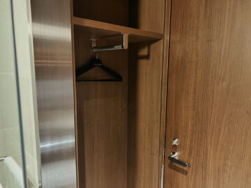 Japan Airlines First Class Lounge Tokyo Narita Dusche 4