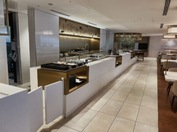 Japan Airlines First Class Lounge Tokyo Narita Restaurant Bar 1