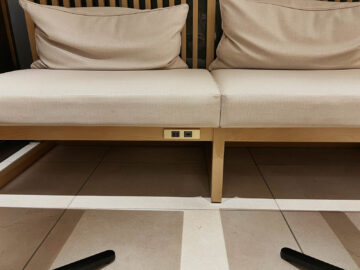 Japan Airlines First Class Lounge Tokyo Narita Strom 1