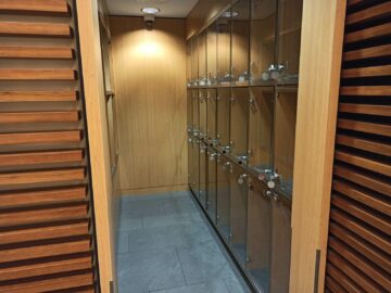 Japan Airlines Sakura Lounge Frankfurt Schließfaecher