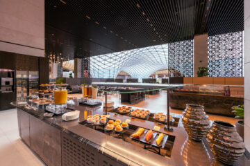 Qatar Airways Al Mourjan Business Lounge The Garden Buffet Copyright
