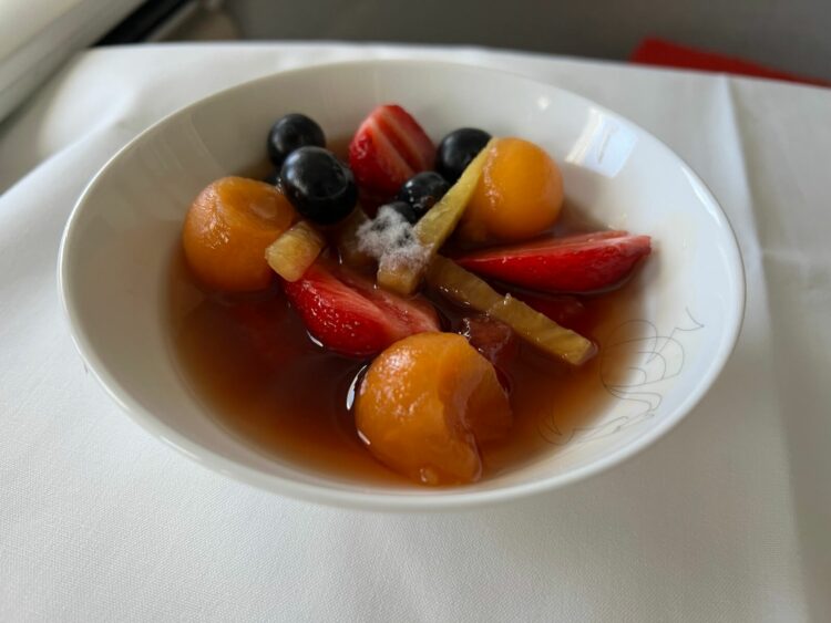 Air France La Première First Class Boeing 777 300 Fruchtsalat Schimmel